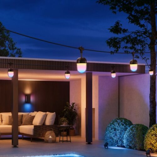 Lampu hias luar ruangan Govee dengan efek warna menarik