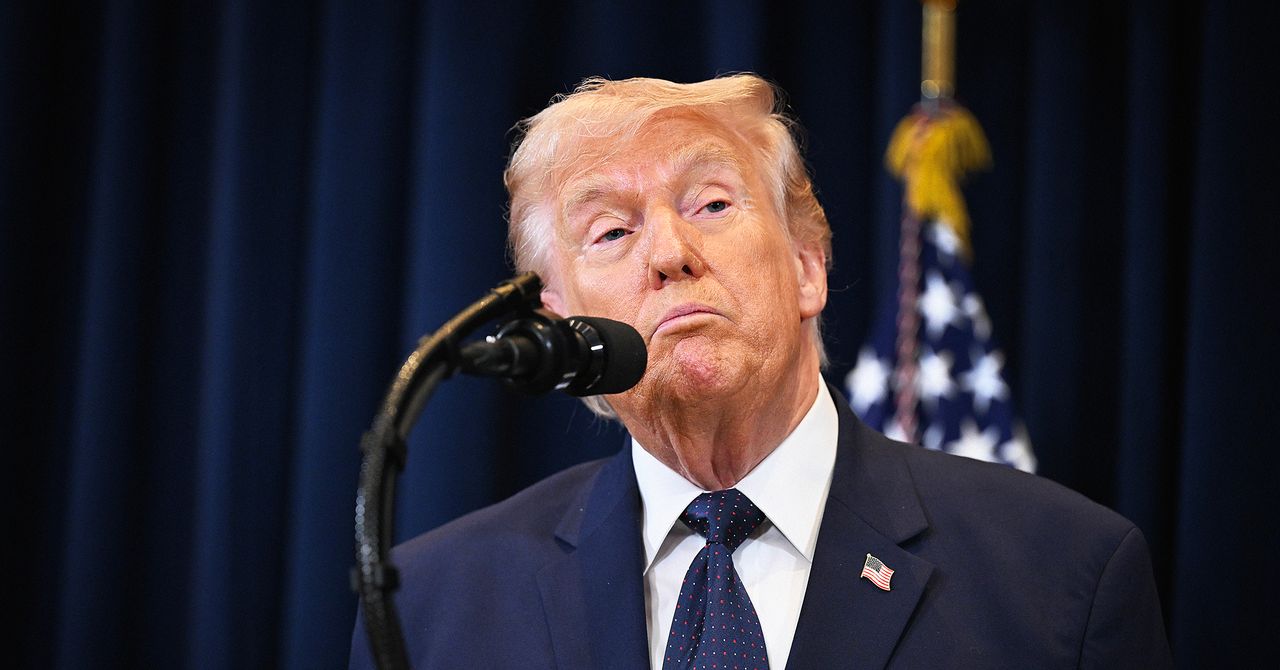 Tindakan sanksi pemerintahan Trump terhadap Anthropic, startup AI yang terancam.